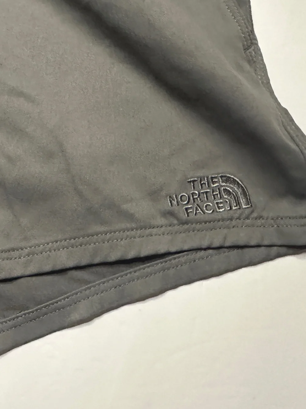 The North Face Women's Gray Athletic Shorts Size Large